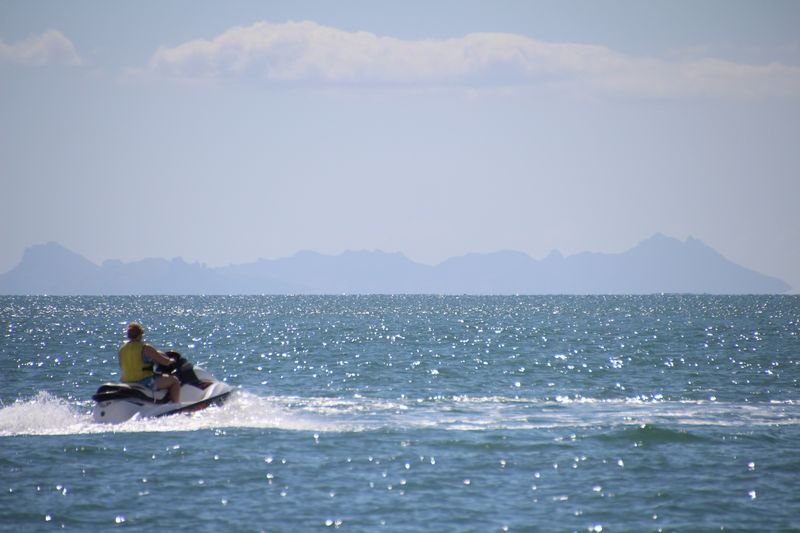 Canon Ski Jet with Lyssa. Parasail 6181