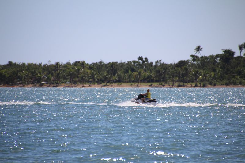 Canon Ski Jet with Lyssa. Parasail 6169